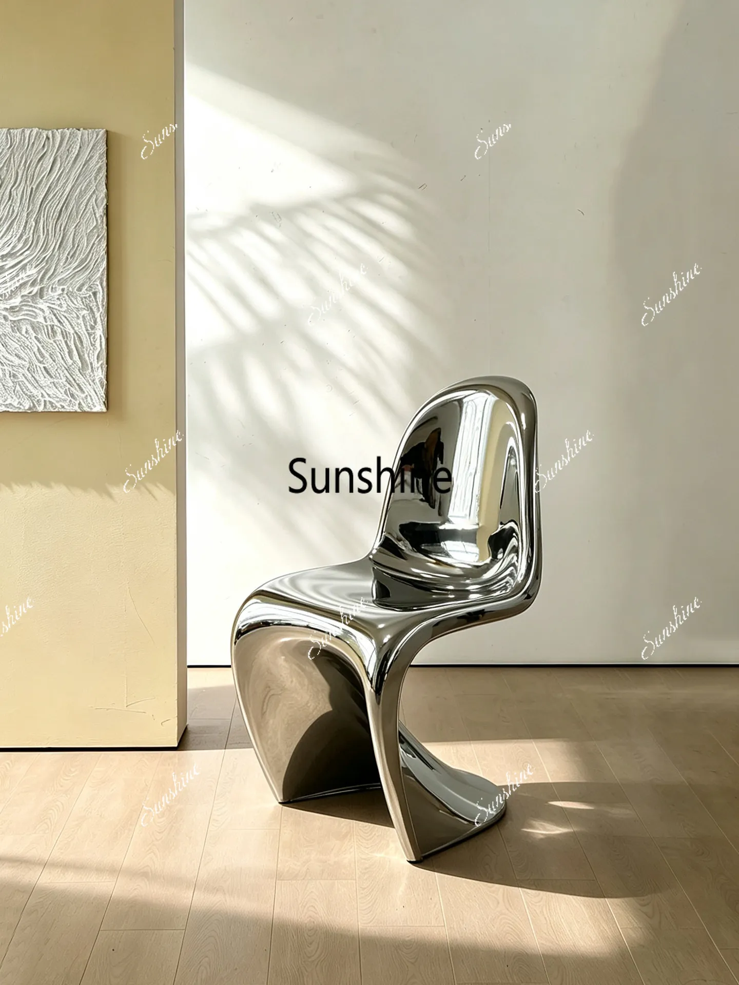 Modern light luxury streamlined art leisure chair