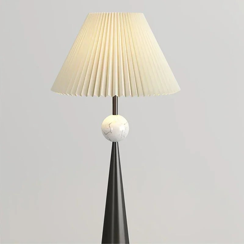 

Living room sofa bedroom bedside fabric decoration, art decoration, and wind simple floor lamp