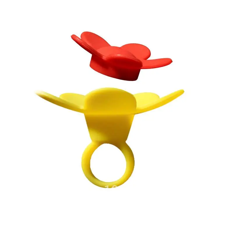 

New Ring Hummingbird Feeder Outdoor Creative Handheld Bird Feeder Bird Feeding Honey Pet Supplies