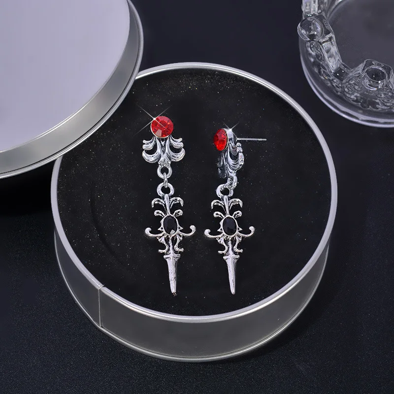 Women Goth Jewelry  Lace Velvet Necklaces Vintage Gothic Charms Choker Vampire Party Cosplay Accessory Punk Clavicle Chain Gift