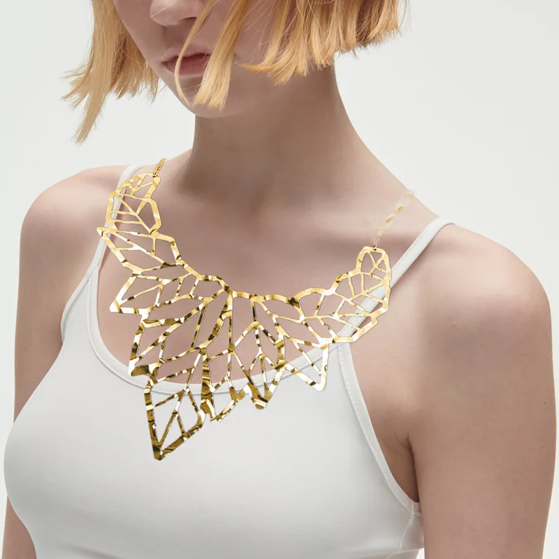 European and American exaggerated hollow leaf necklace African ethnic necklace collar Women's cross-border jewelry Amazon Neckla