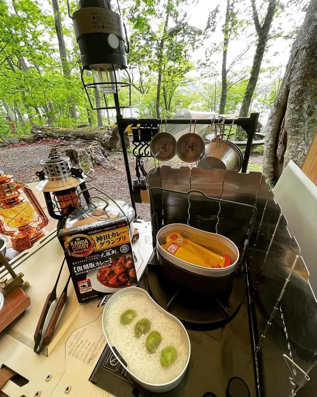 Outdoor 1.2L Aluminum Bento Box Camping Double Bento Box Camping with Handle Canteen Kit