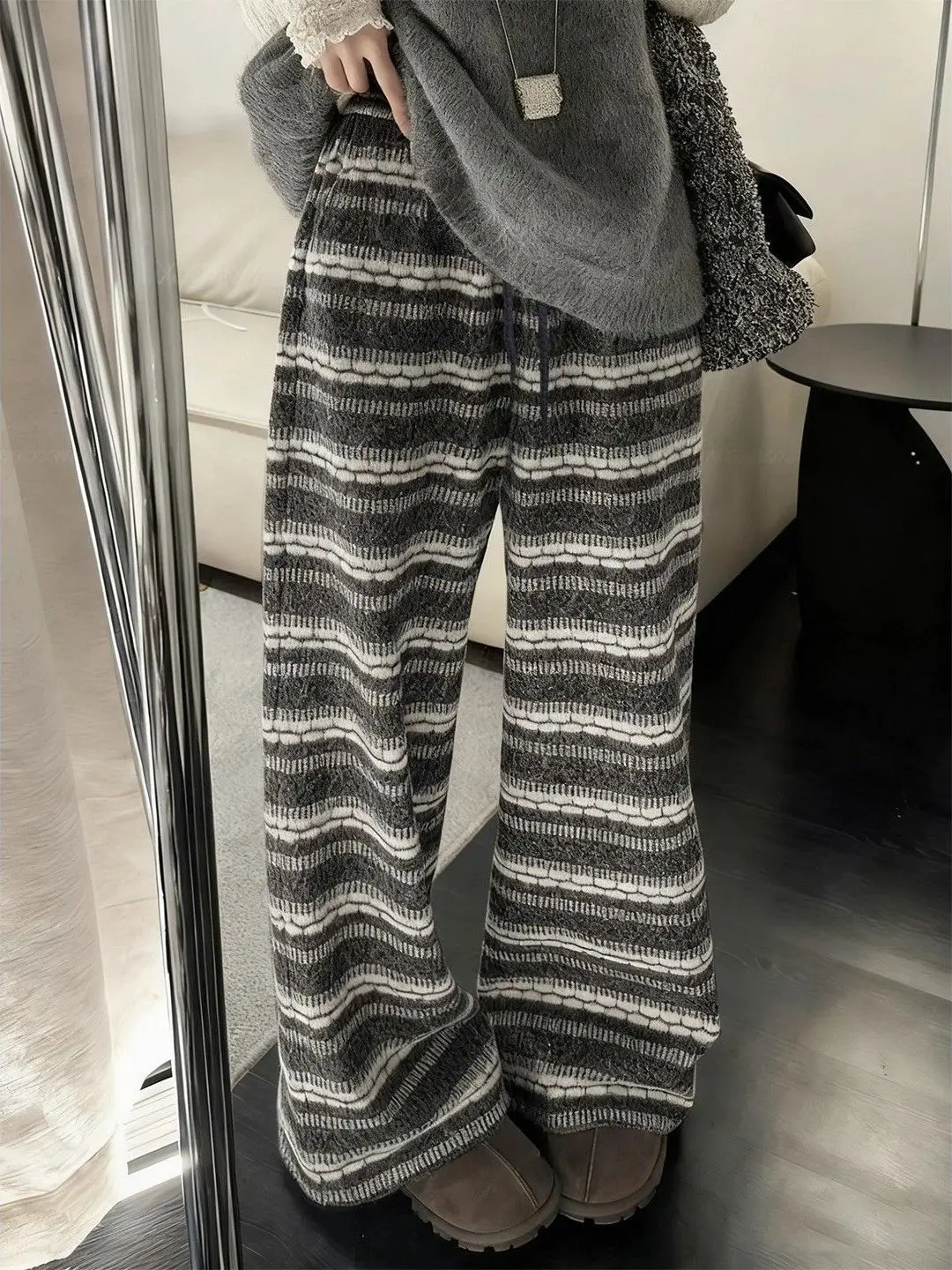 

Elegant Knitted Fleece Wide Leg Pants Women's Lazy Style Drapey Tassel Towel Rice Noodle Pants High Waist Straight Tube Trousers