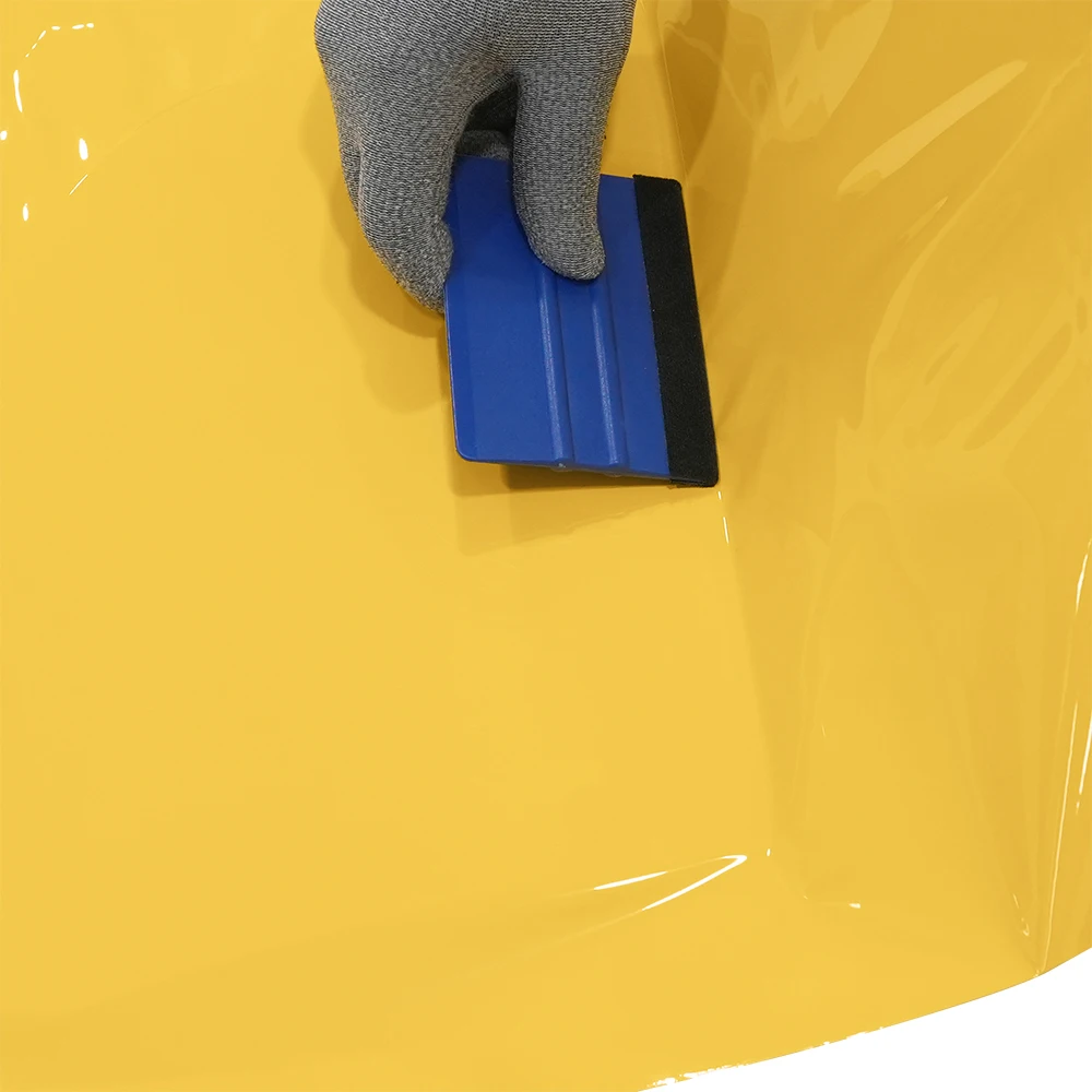 PET Signalgelbe glänzende Auto-Vinylfolie, blasenfrei, selbstklebende PVC-Farbwechselfolie, Zubehör zur Fahrzeugkarosseriedekoration – Detail 16