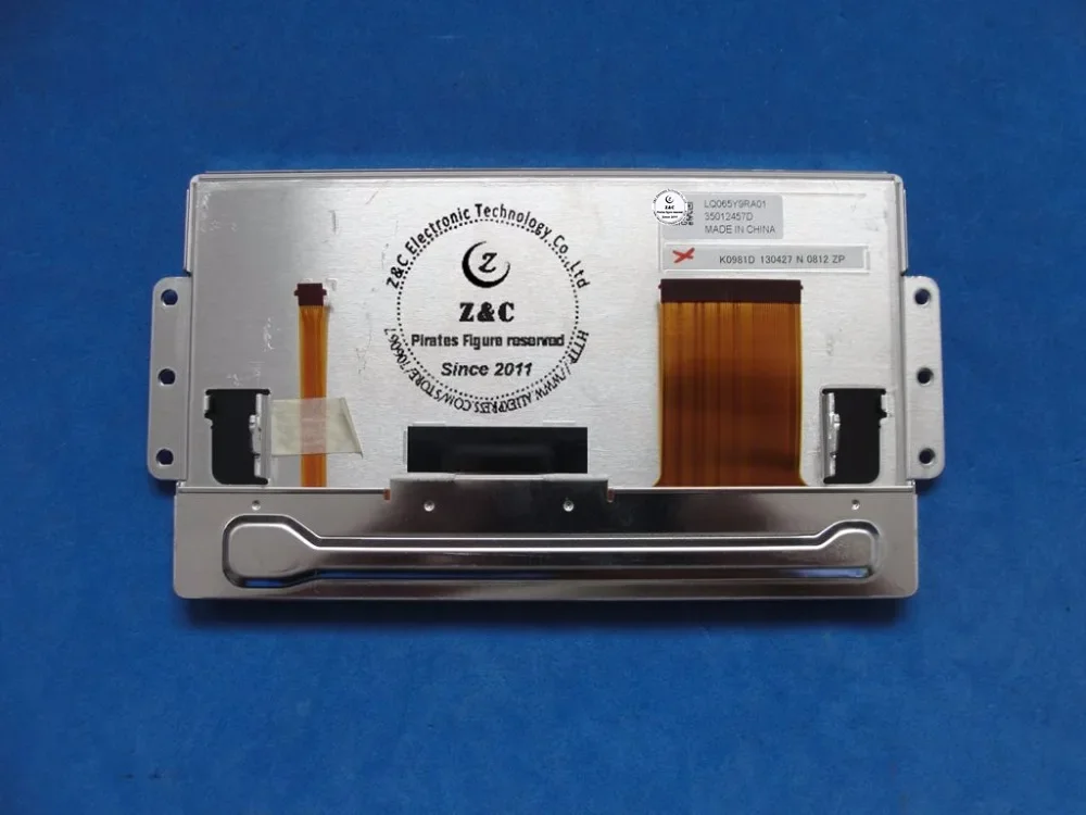 

LQ065Y9RA01 New Original A+ Grade 6.5" LCD Display for Car Navigation