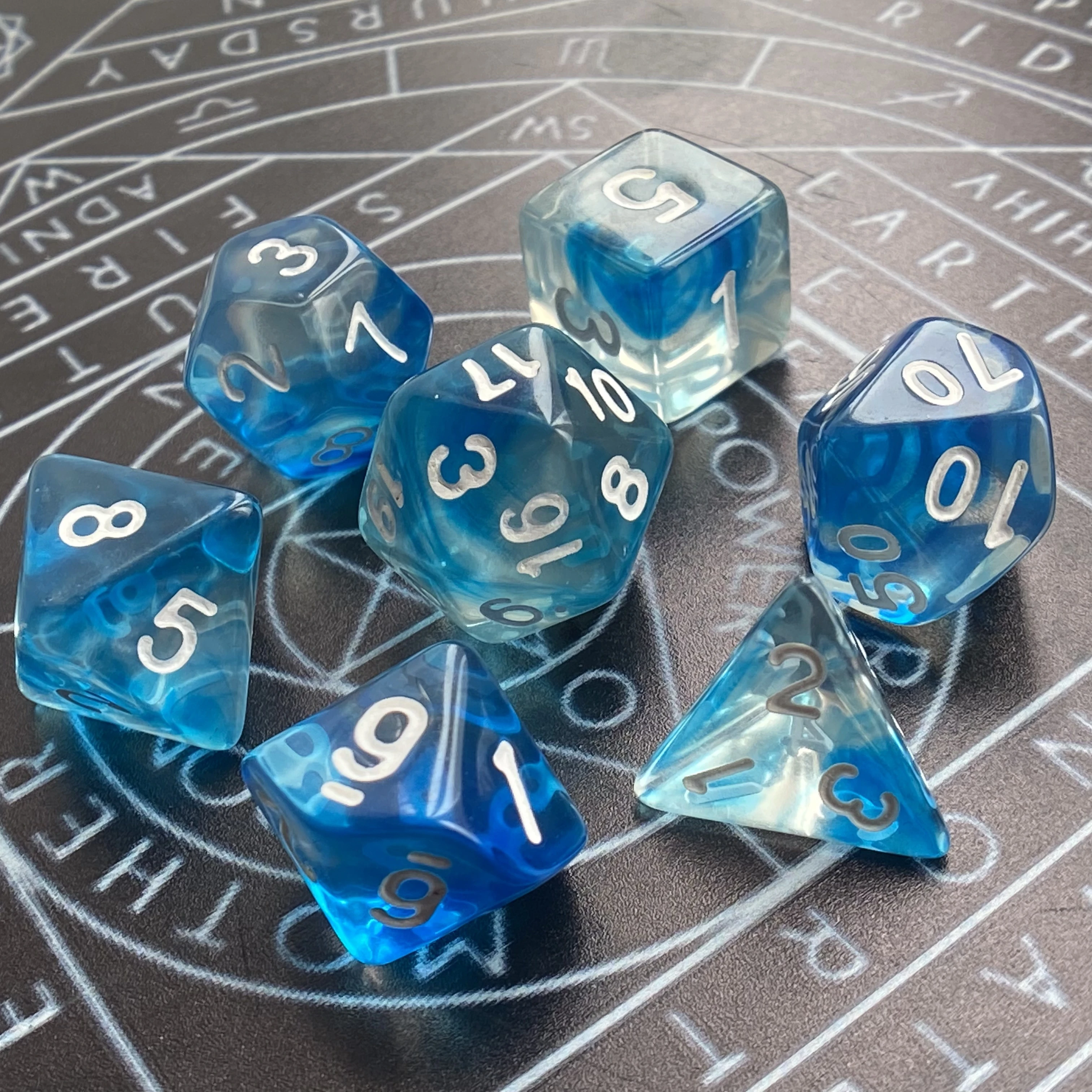 

Acrylic TRPG Polyhedral Dice Double Color Transparent 7 Pcs Per Set For DND Or COC Game