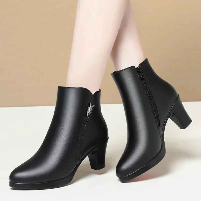 6cm 9cm Comfortable Fashion Women's Winter Boots with Fur 2024 Med Block Heels Shoes Soft Leather Short Plush Ankle Boots Mom