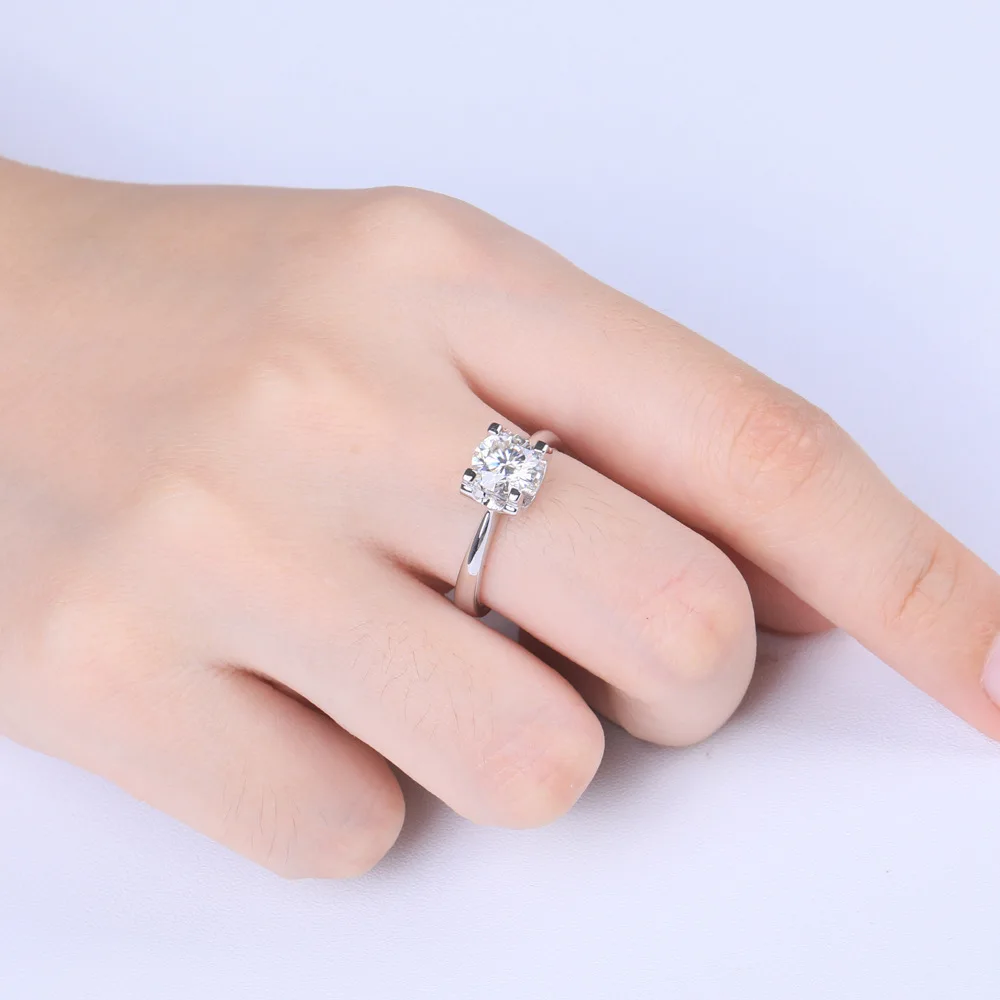 

Fashionable 18K gold PT950 platinum S925 silver 7-layer electroplated gold ring set with one carat moissanite diamond ring