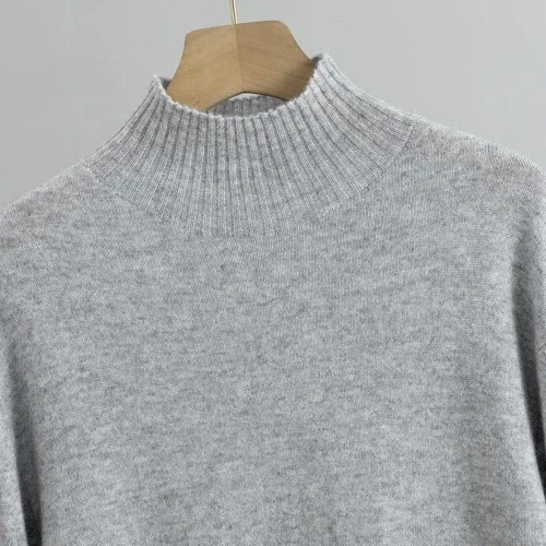 Autumn and Winter New Classic Simple Half High Collar Pullover Knitted Cashmere Sweater Women