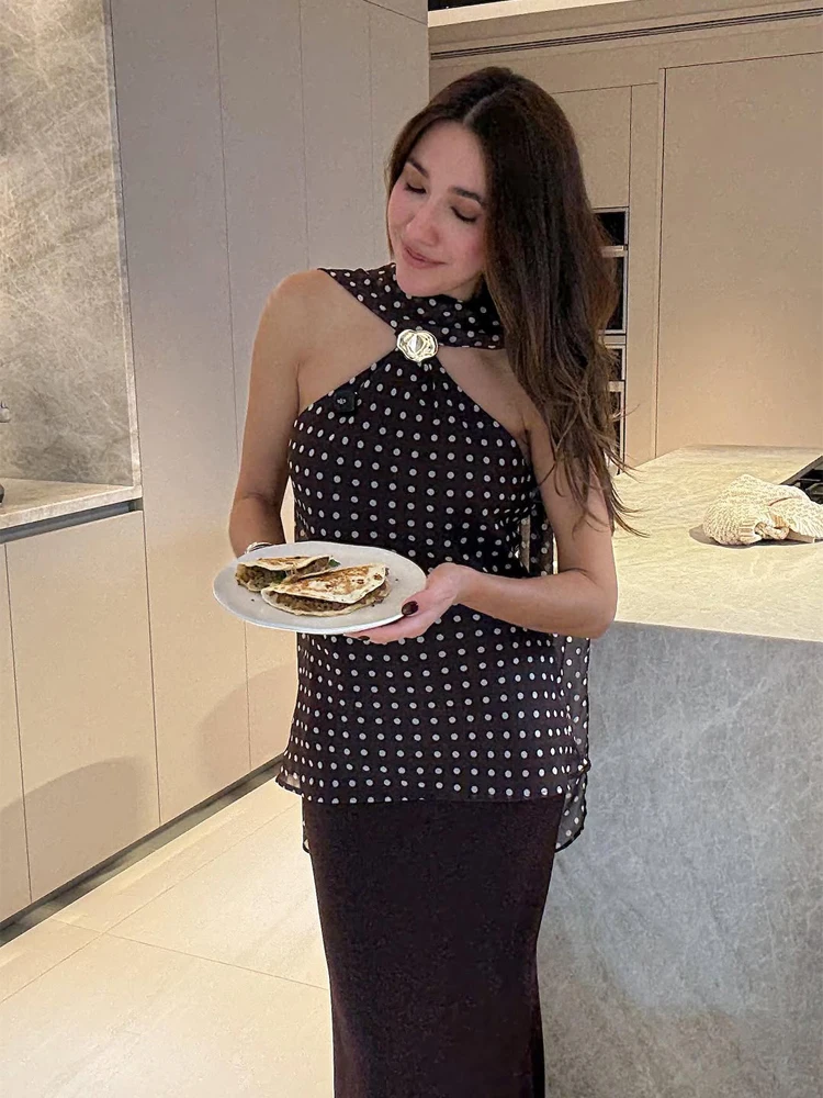 

Женский сексуальный топ в горошек с открытой спиной, на шнуровке, без рукавов, с открытыми плечами, с металлической пряжкой, укороченный, на бретельках, уличный стиль, 2026