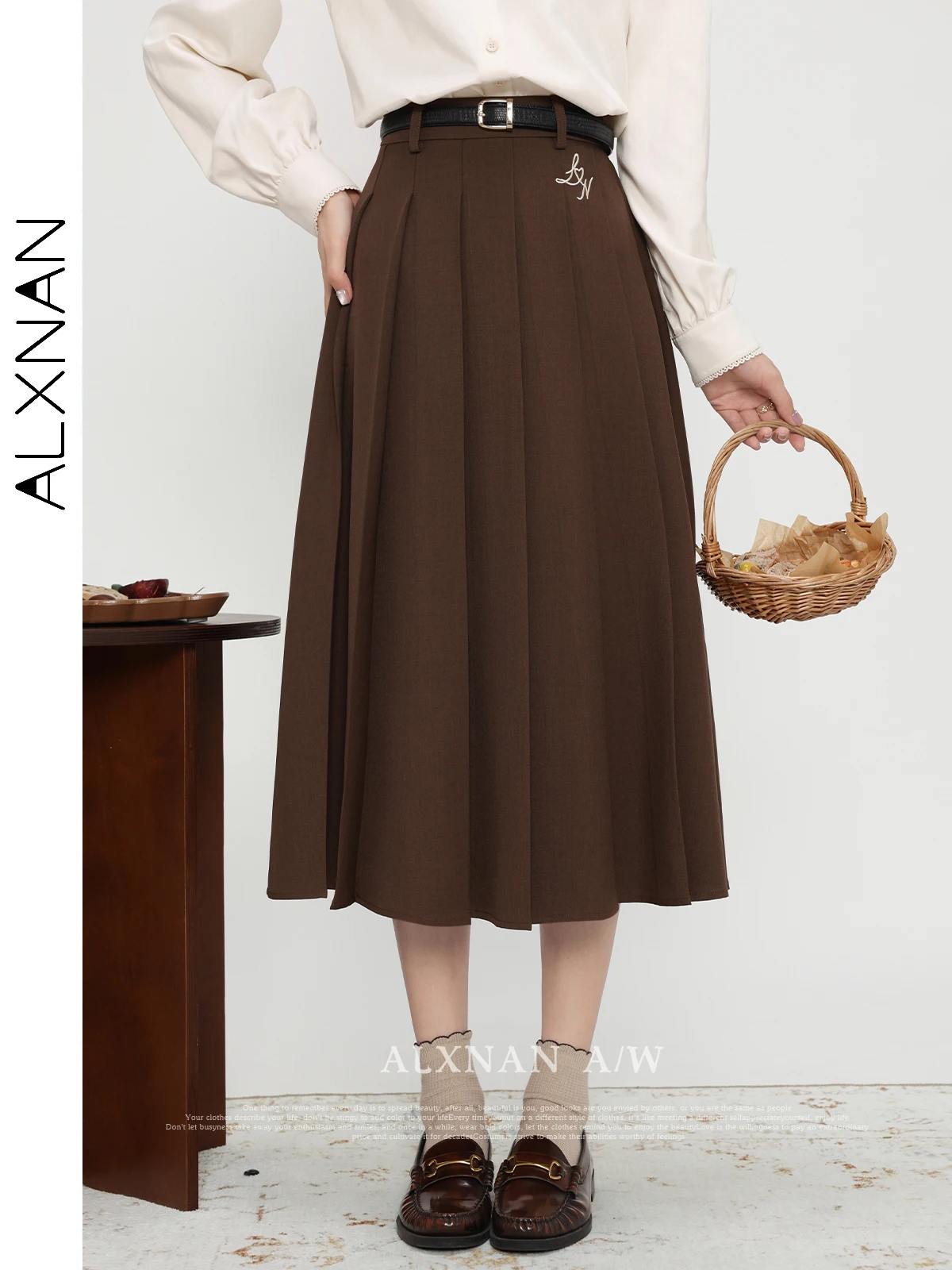 

ALXNAN Women's Long A-line Skirt 2025 Spring New Loose Vintage Skirts Slim Waist Fashion Sweet Elegant Ladies Clothes LXN31739