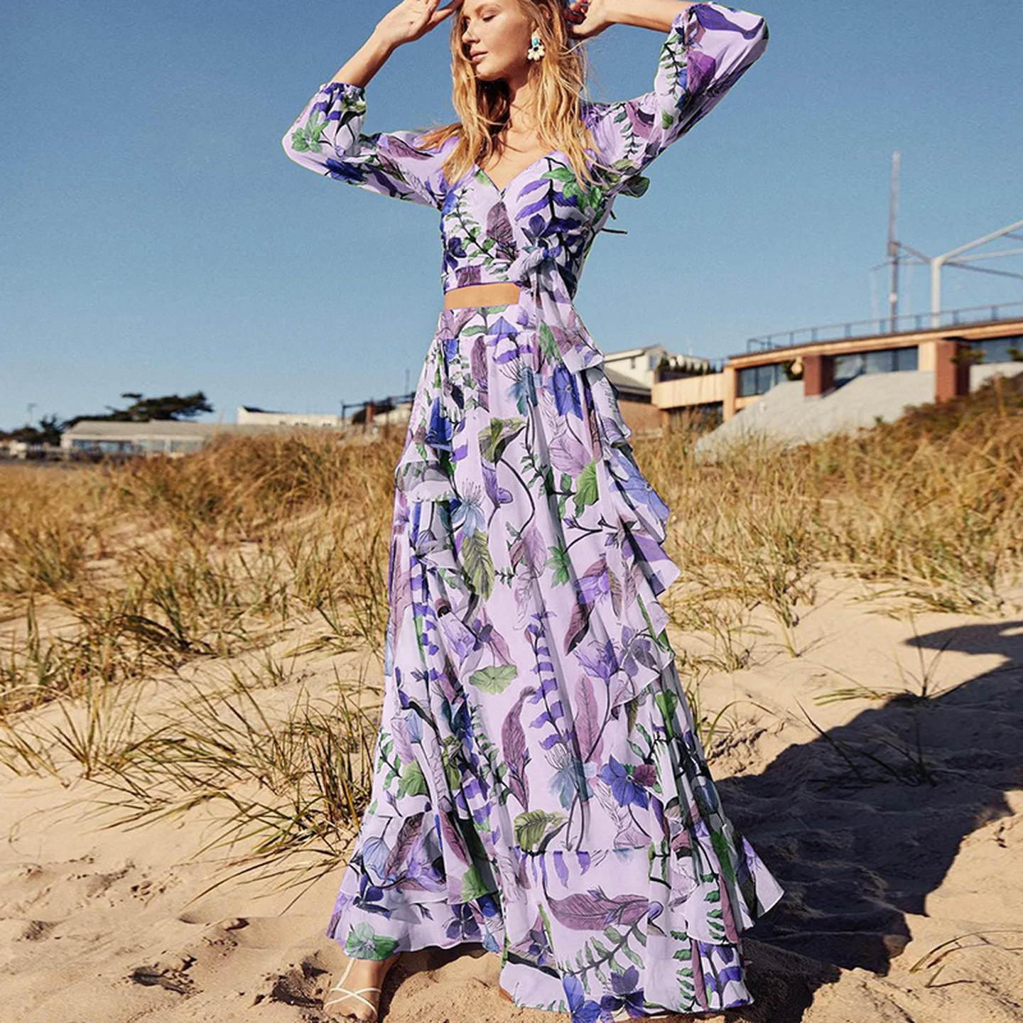 

Sexy V-Neck Long Sleeve Printed Skirt 2-Piece Set Women's Fashion Top Bottoms Ensemble Polyester Winter Collection