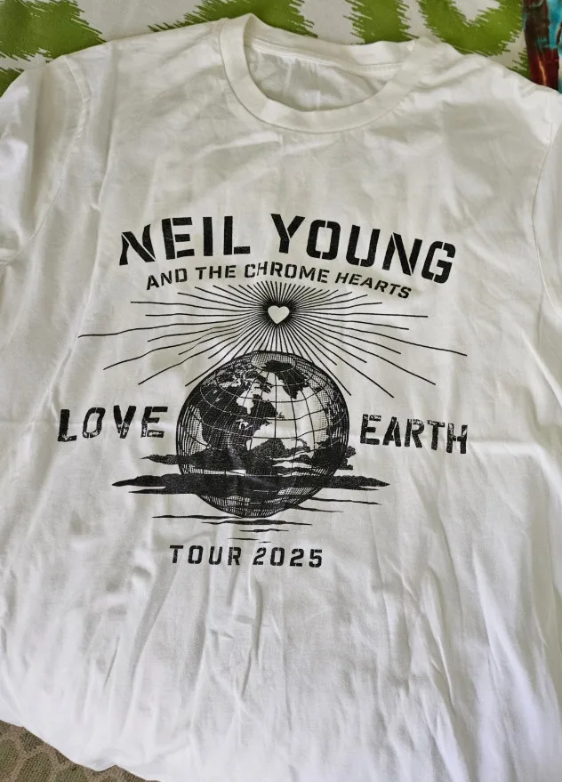 Neil Young Love Earth Tour 2025 Fan Made Unisex TShirt