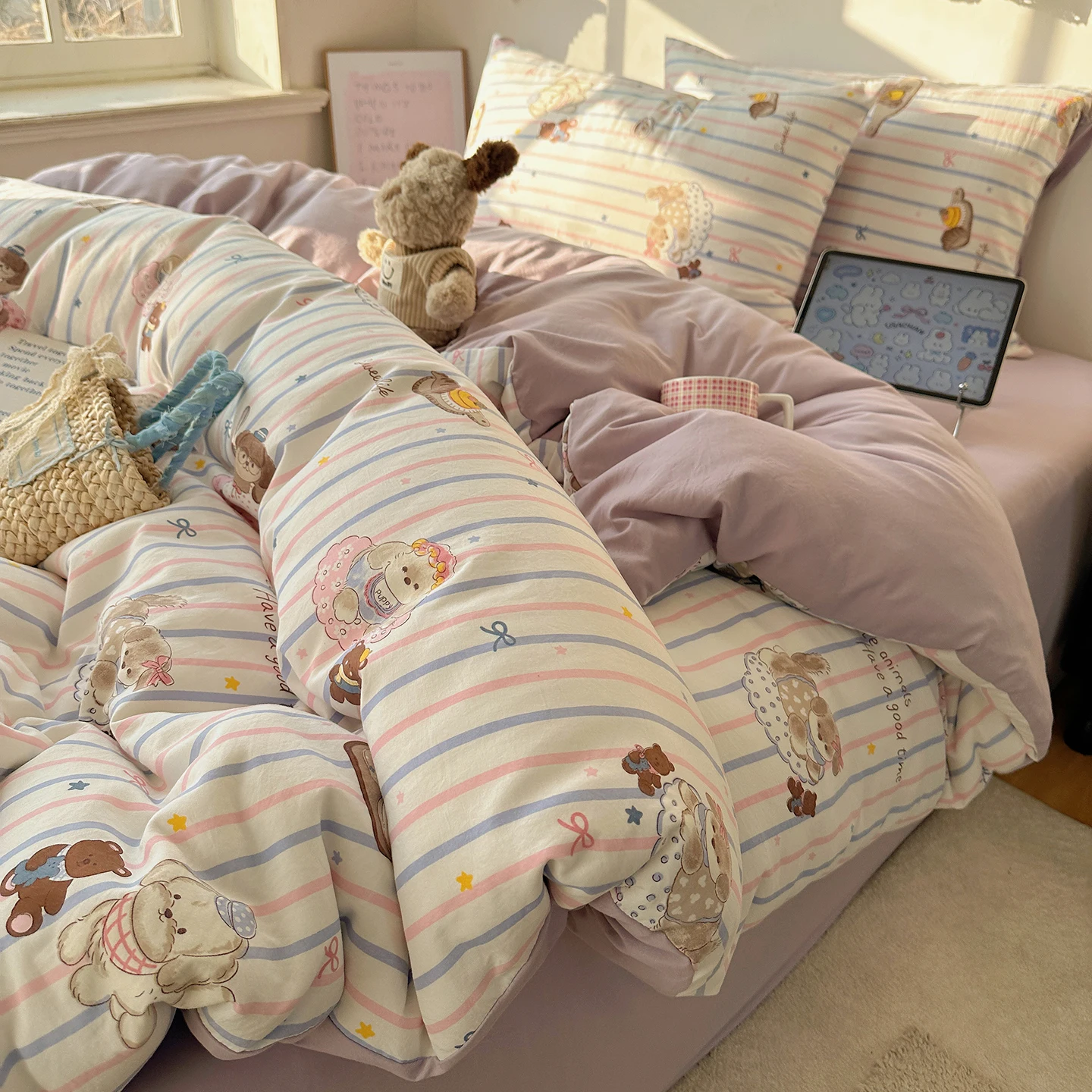 High Quality Microfiber Duvet Cover with Zipper Closure Corner Ties Soft Wrinkle Resistant Hypoallergenic Bedding for All Season