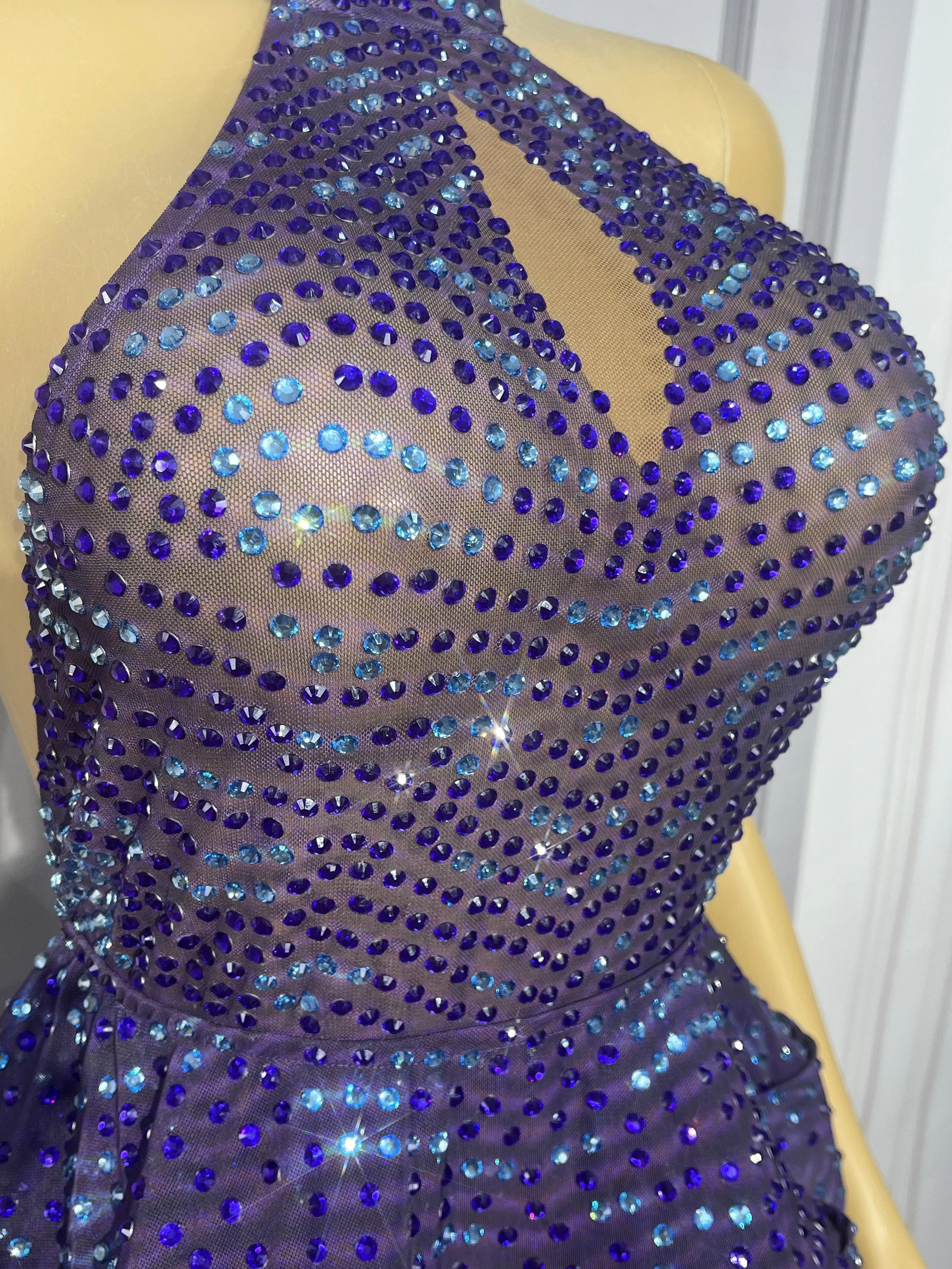 Nubreza e elegância roxo cintilante strass sem costas em camadas vestido de noite vestido de aniversário mostrar dança palco outfit zibowen