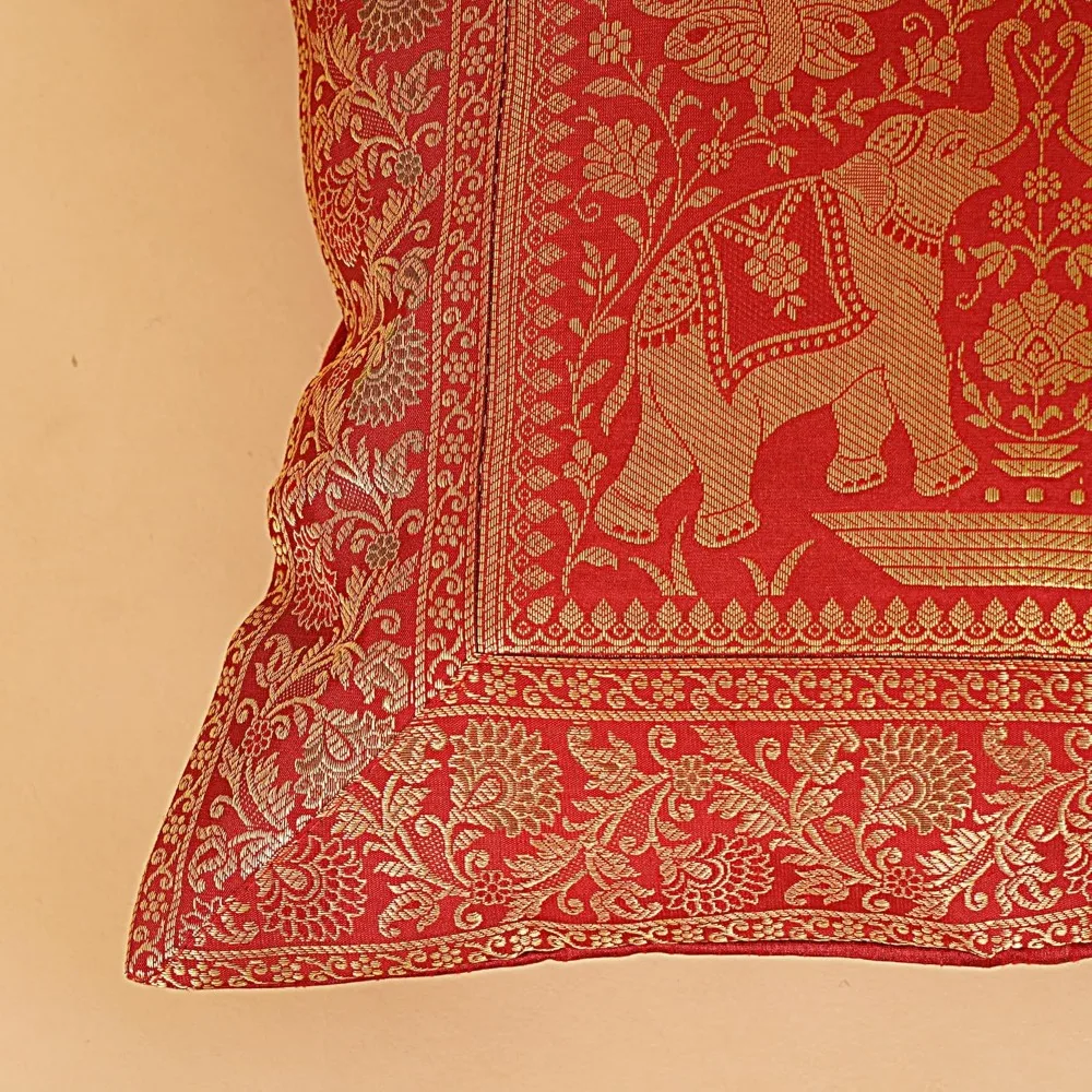 Elegante juego de 10 fundas de cojines de seda Banarsi hechas a mano de 16 x 16 pulgadas con estampado de elefante para decoración bohemia