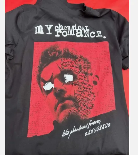 Imagen 1 del producto Reimpresión Merch My Chemical Romance The Black Parade Tour 2025 Mikey Way camiseta