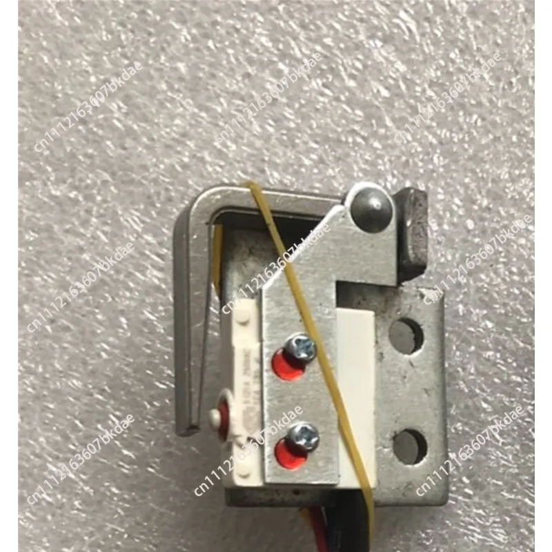 elevator-traction-machine-brake-micro-switch-fzd12-gtw8-main-engine-brake-contact-switch-original-accessory