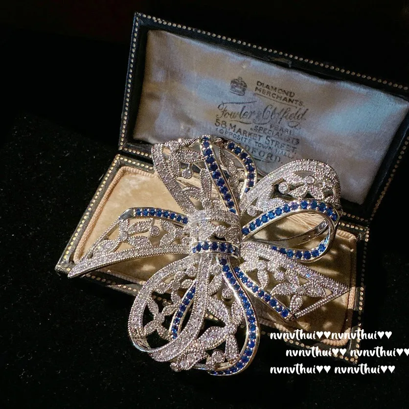 Vintage Band Bogen Voll Kristall Luxus Brosche Pin Für Frauen Männer Mode Koreanischen Stil Elegante Abzeichen