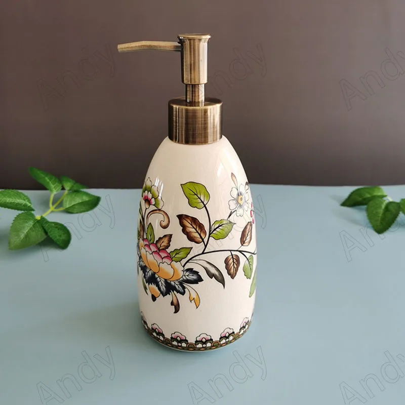 European Ceramic Soap Bottle Flowers Overglaze Decorative Shampoo Press Bottles Ice Crack Home Bathrooms Decoration Accessories