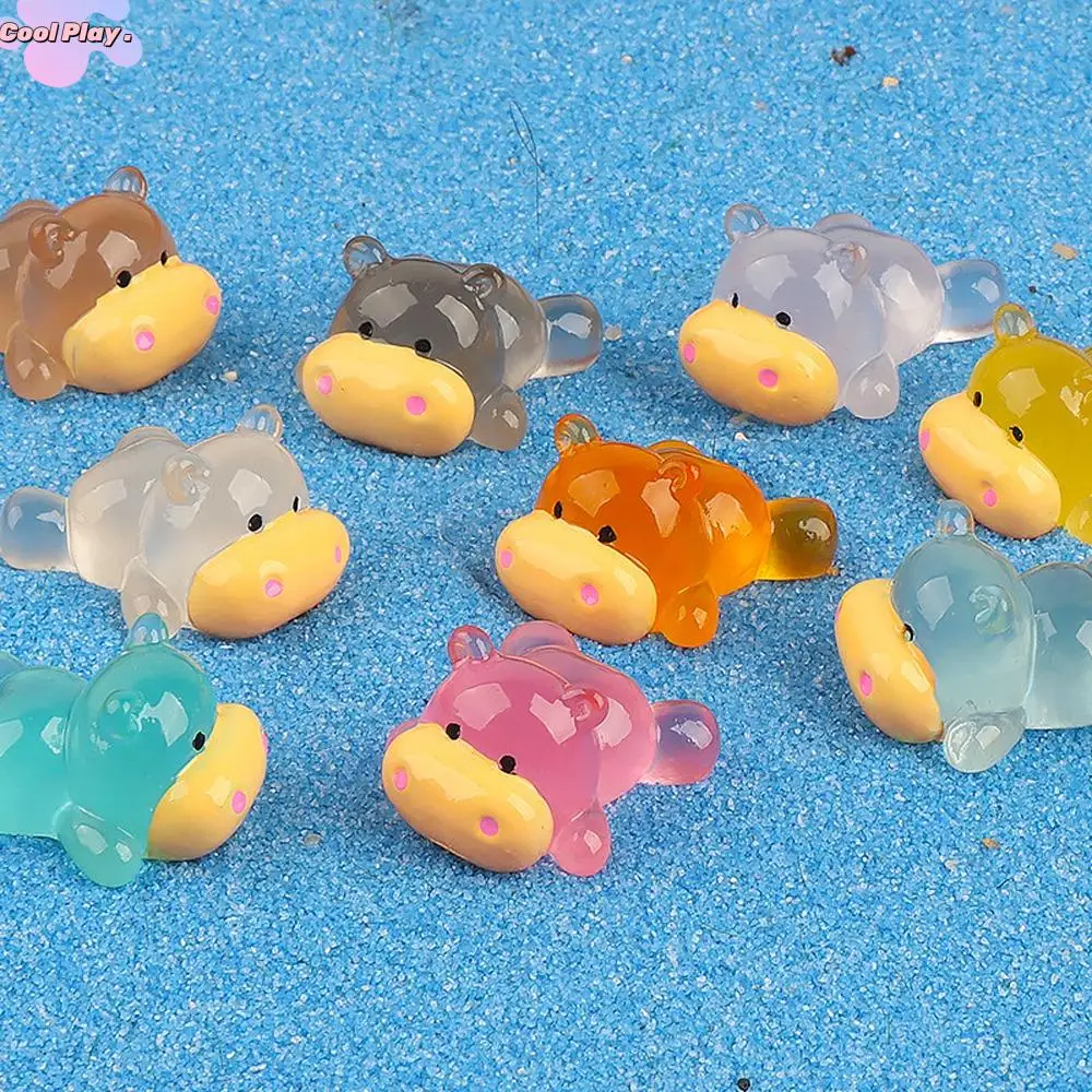 

Angry Baby Hippo Mini Hippo Luminous Ornament Light in The Dark The Bouncy Pig Hippo Doll Miniature Bag Cute Fun