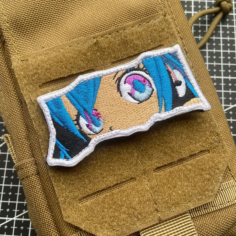 Two-dimensional Anime Embroidery Patch Blue Hair Big Eyes Cartoon Girl Badge Tactical Cute Girl Half Face Pack Sticker