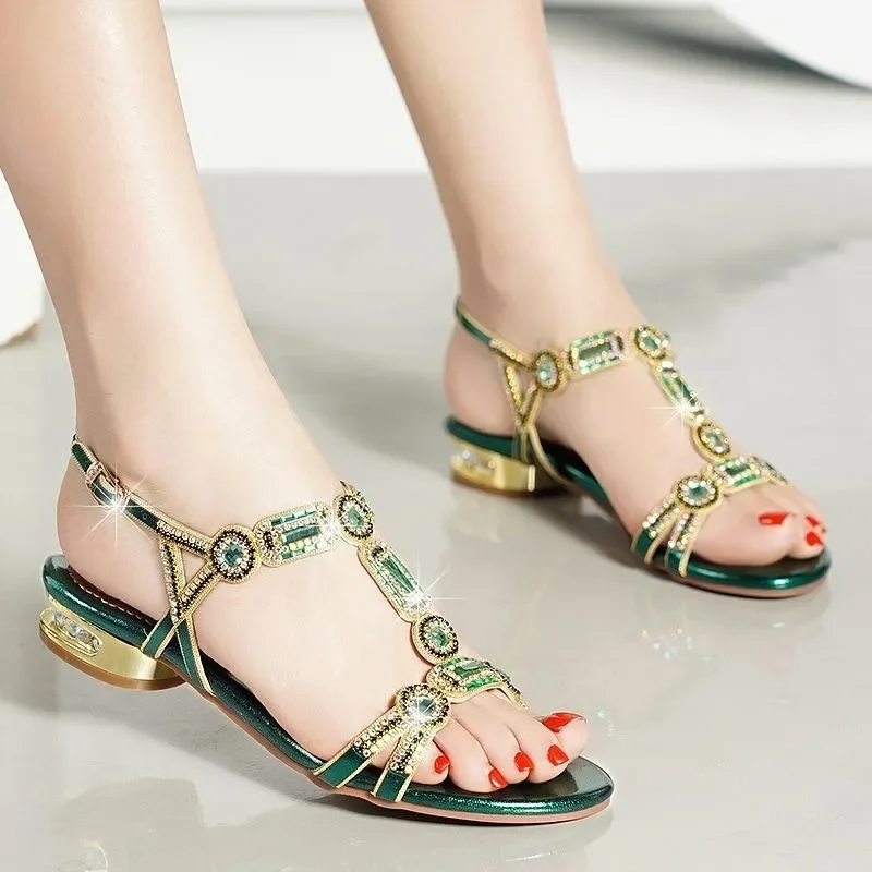 2024 Summer New Leather Ladies Sandals Rhinestone Low Heel Sandals Flat Bottom Clip Toe Thick Heel Flowers Luxury Sandals