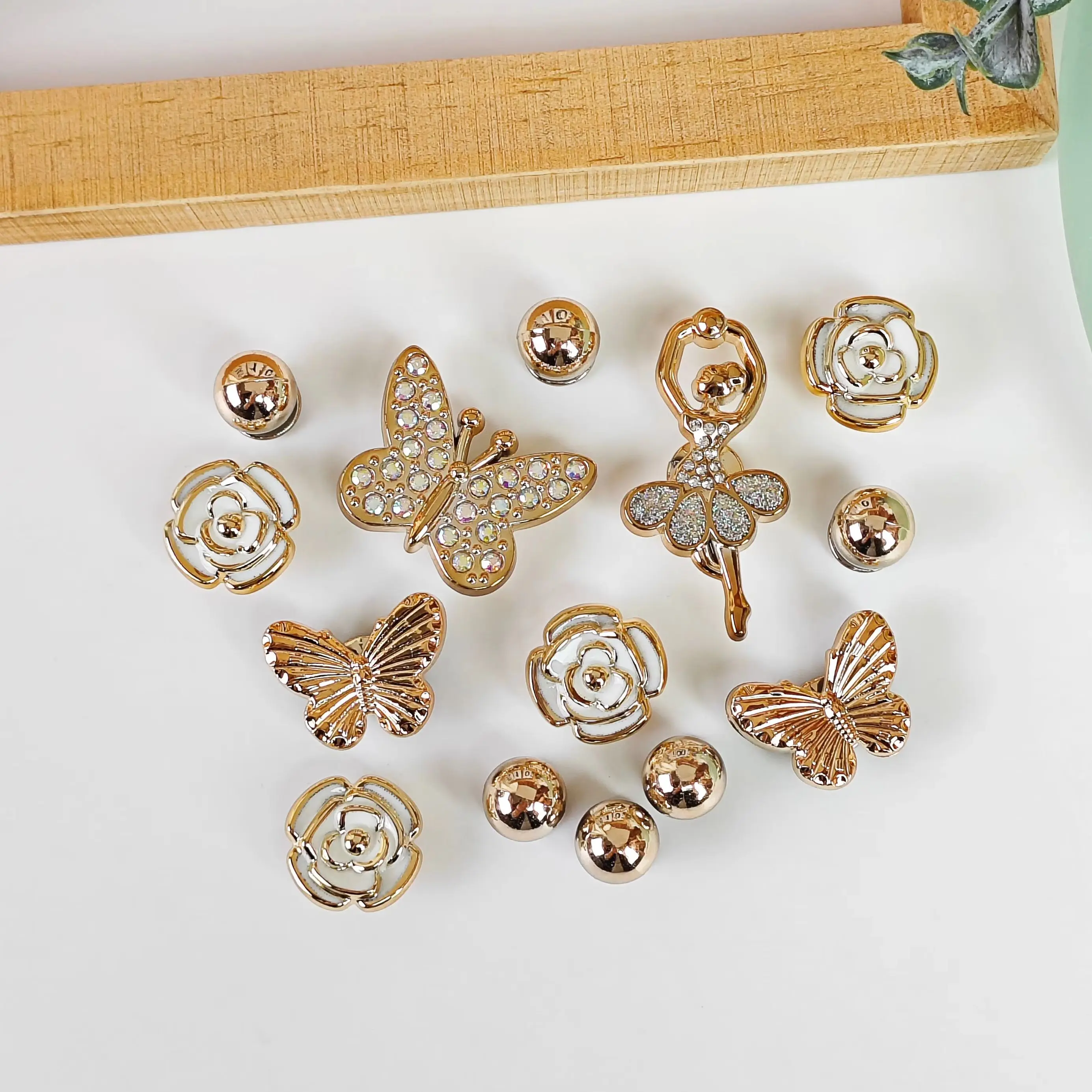 Women'S Accessories Categories - 14Pcs DIY Shoe Decoration Charms: Shiny