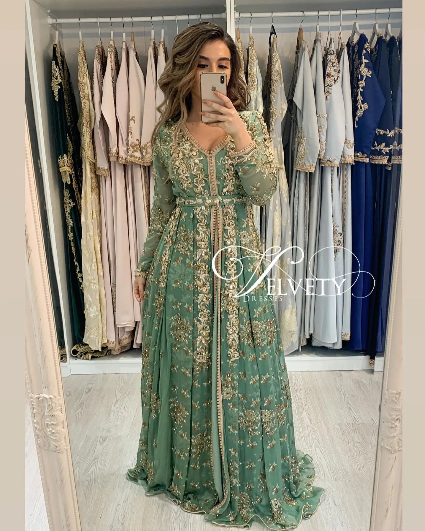 Green Moroccan Kaftan Muslim Evening Dresses A-line V-neck Long Sleeves Appliques Dubai Arabic Turkey Caftan Abaya Islamic Gown