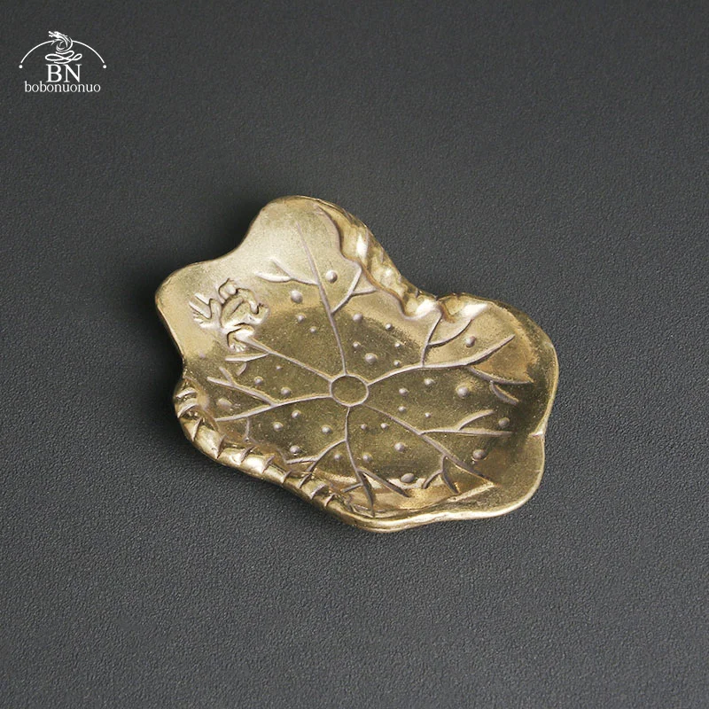 Vintage Brass Pond Lotus Leaf Frog Figurines Miniatures Small Tea Tray Table Ornaments Multifunctional Home Decoration Accessory