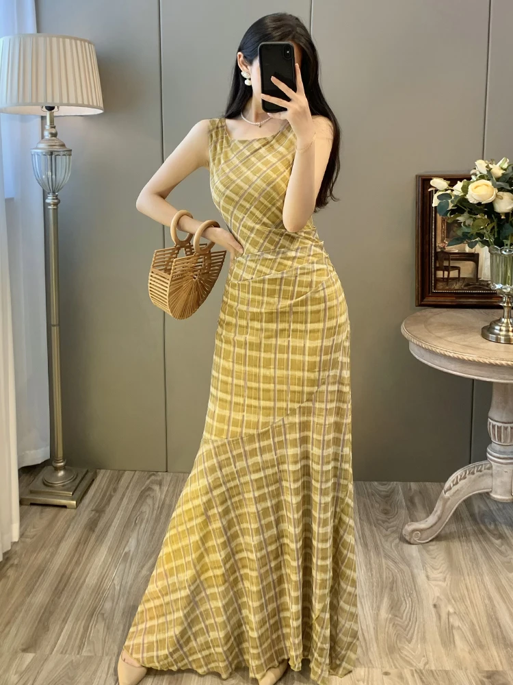 Retro Print Sleeveless Yellow Plaid Long Dress Slim Fit Asymmetrical Hem Summer Elegant High Waist Polyester Fiber Dress
