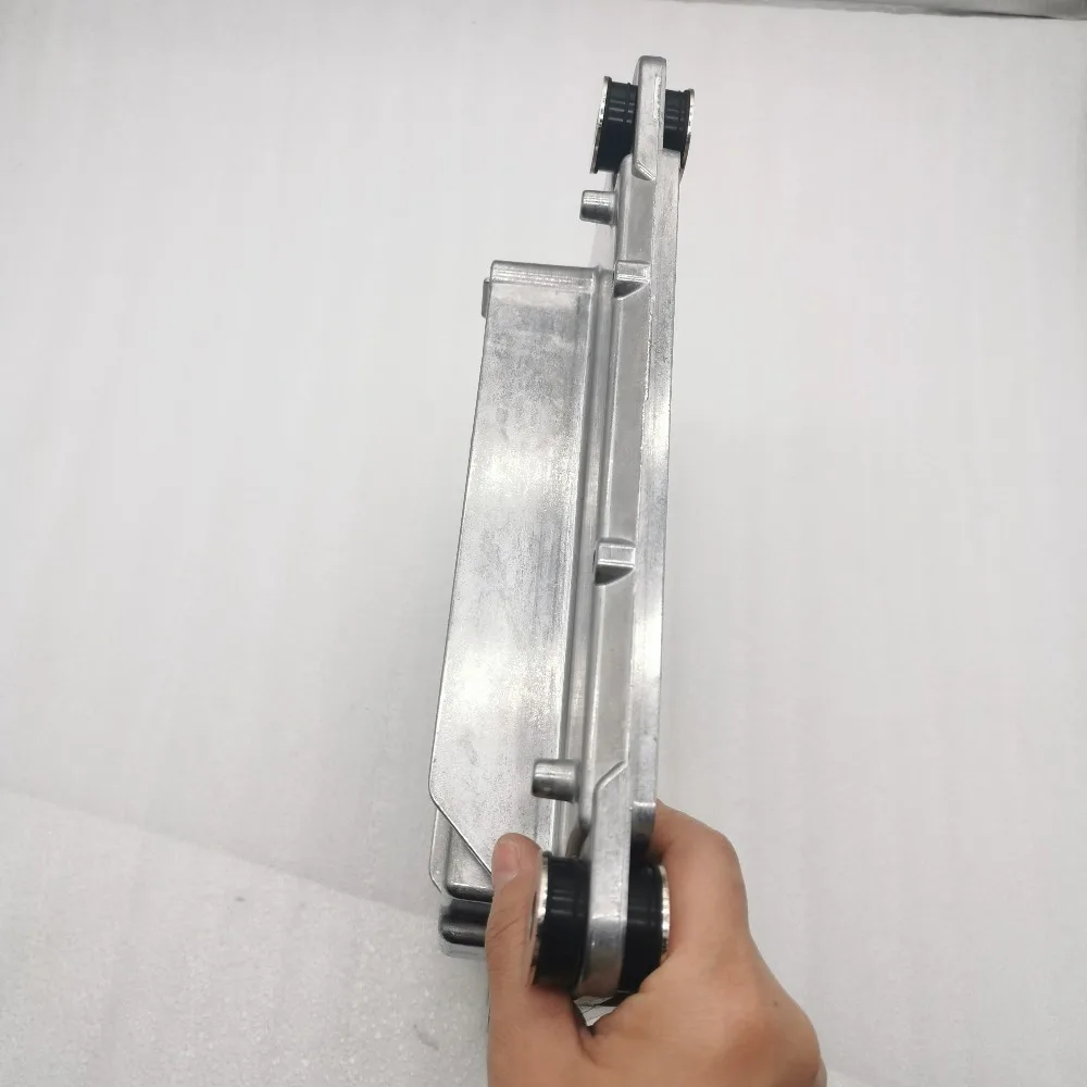 ل 21107008   الأصلي الجديد ECM محرك لوحة الكمبيوتر وحدة ECU وحدة تحكم إلكترونية مناسبة لشاحنة فولفو ماك MP7 D13 21107008