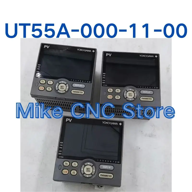 Used UT55A-000-11-00 Temperature Controller Test Ok Quick Shipping