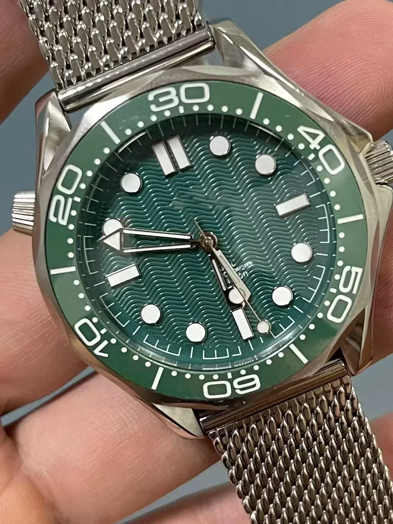 42 ملم ساعة ميكانيكية أوتوماتيكية للرجال أسود أزرق أخضر حافة سيراميك 007 ياقوت موضة رياضية ستانلس ستيل مخصصة #2