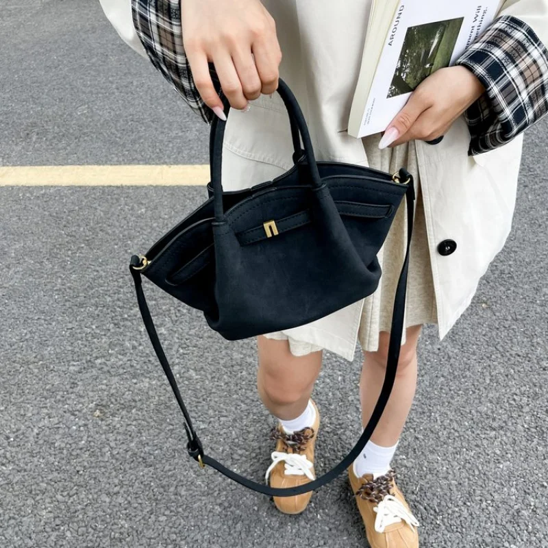 

Women's Shoulder Bag Made Of Copperhead-Print Leather Boasting Luxembourg High-End Vintage Neat Spacious Look