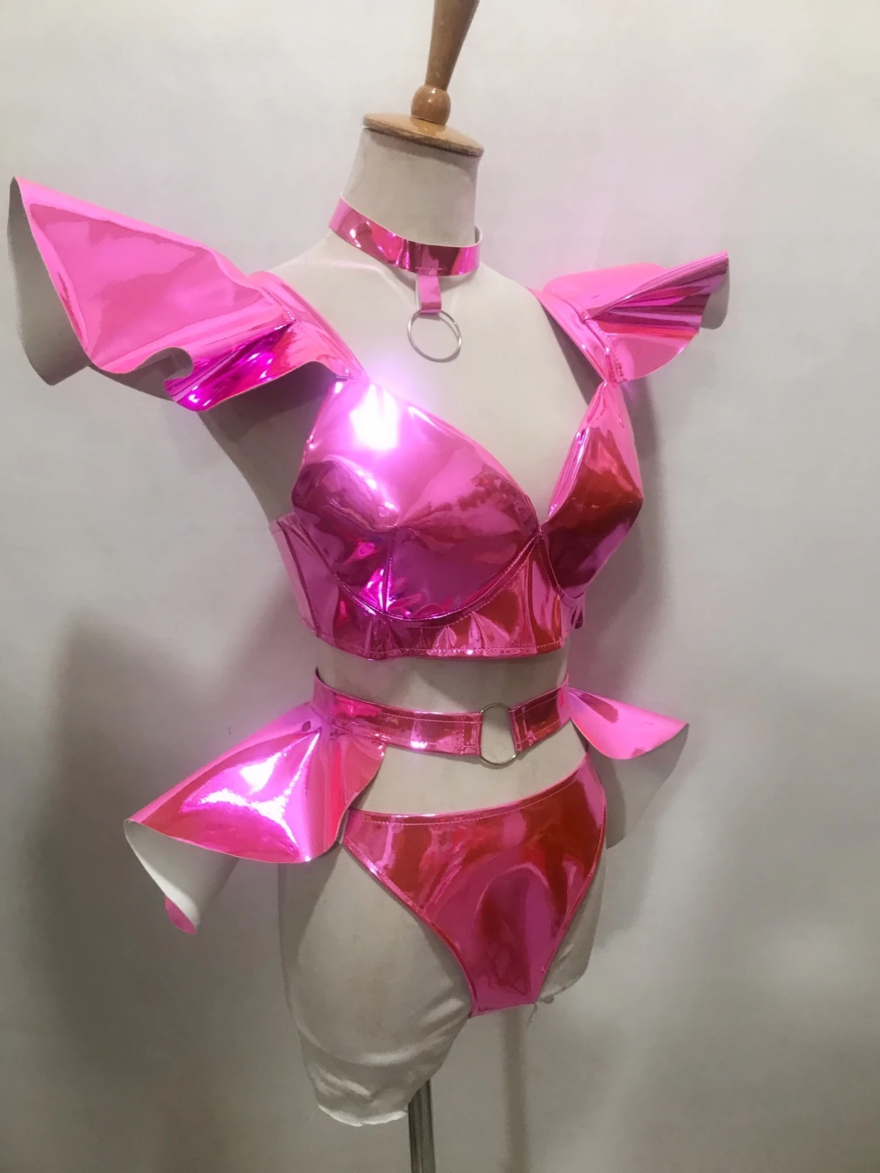 Nightclub Bar DJ Women Group Dancer Team Sexy Stage Wear Club Party Show Rave Outfit Rose Silver Laser Leather Top Shorts Set