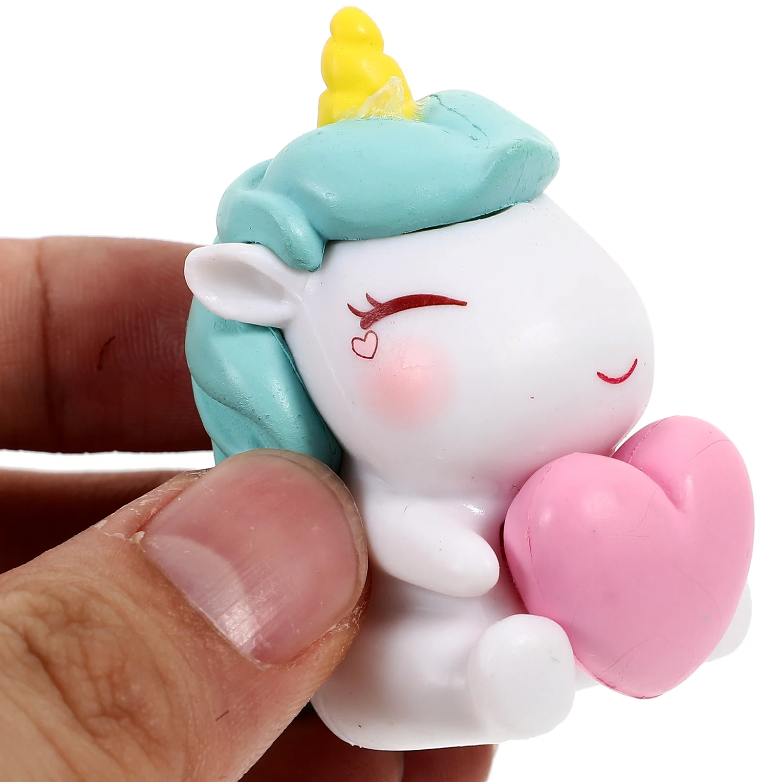 

4pcs Mini Unicorn Resin Decorative Statues Home Garden Bonsai Ornament Micro Landscape Unicorn Miniature Statues
