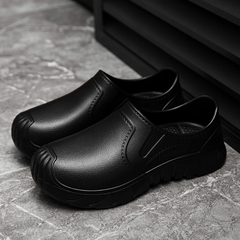 2026 Men's Chef Shoes Anti Slip Oil Resistant Dirt Resistant Kitchen Shoes New Work Shoes Quick Drying Rain Shoes Breath Clogs