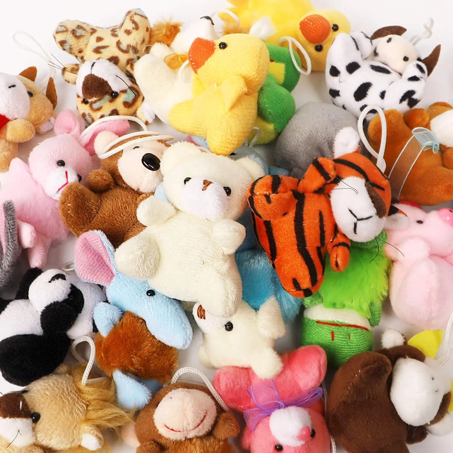 Set de 26 Mini Peluches de Animales, Lindos Llaveros de Peluche para Niños, Recuerdos de Fiesta, Rellenos de Huevos de Pascua, Premios de Carnaval