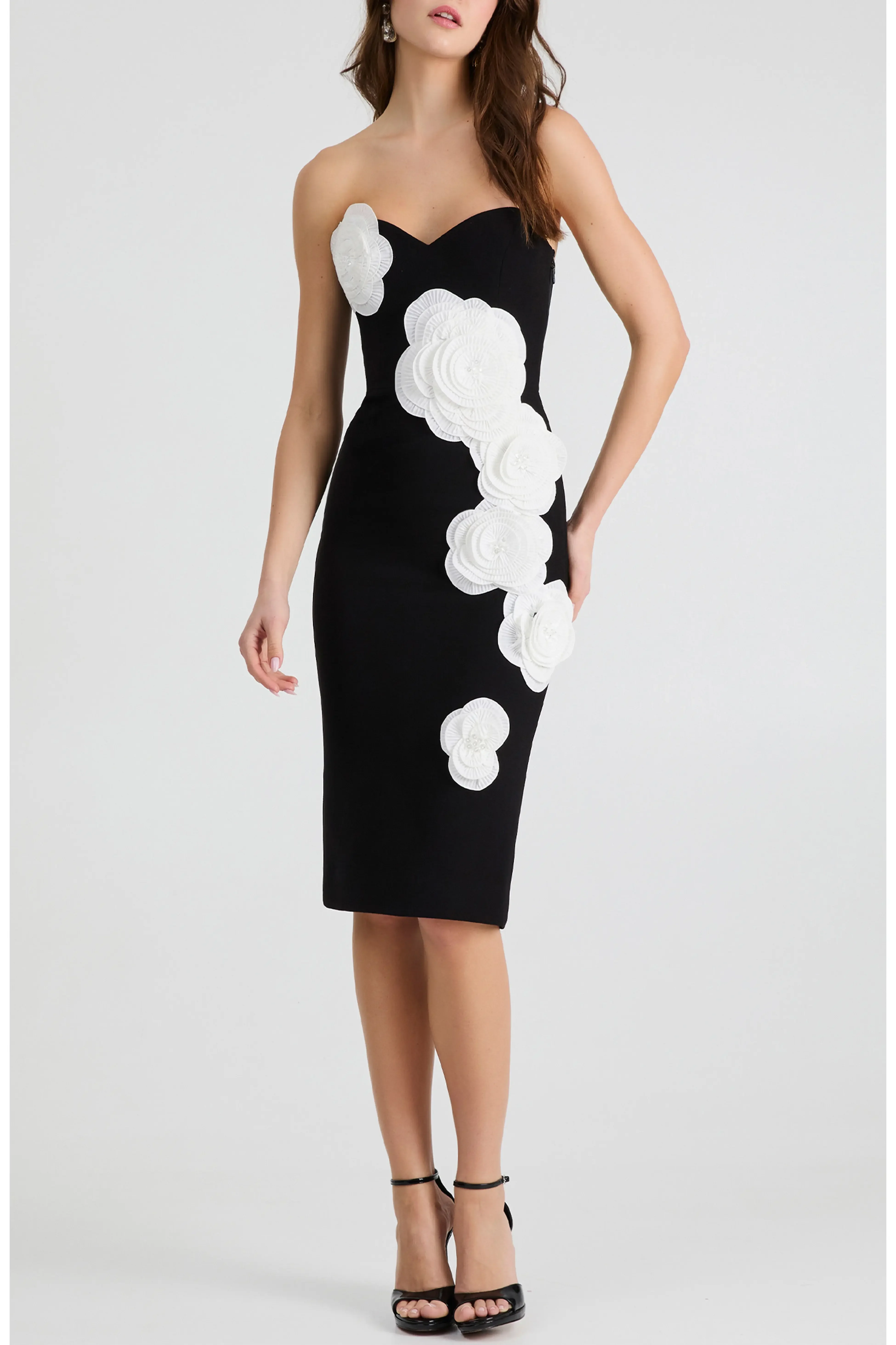 Customized V-neck Flowers Backless Sleeveless Color Contrast Knee Length Serene Hill Boutique Store متجر Vestidos De Noche 드레스