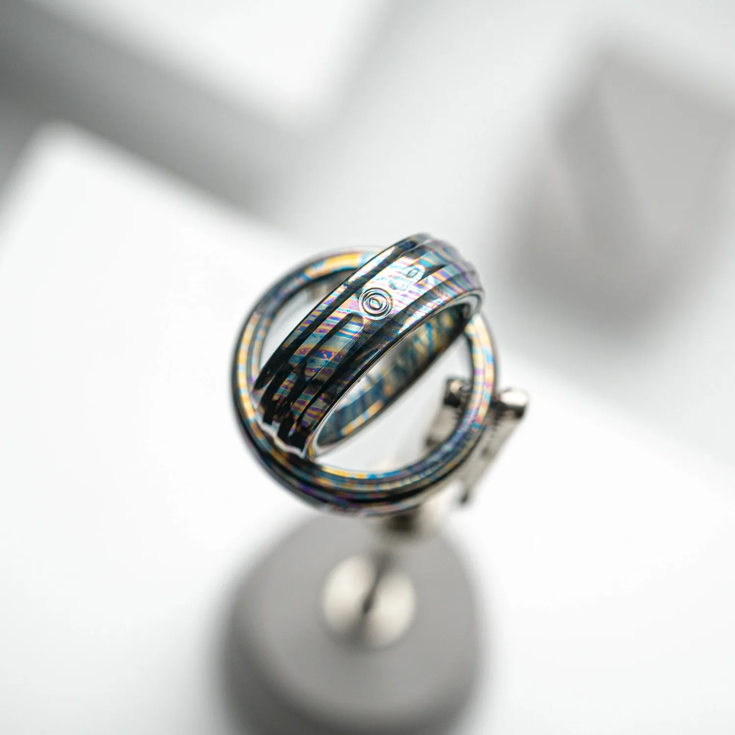 YEDC مادة خاصة سحابة خنزير الدائري طبعة محدودة المغناطيسي اتجاهين الدورية مجوهرات الصف المعادن البنصر لعبة الضغط #5