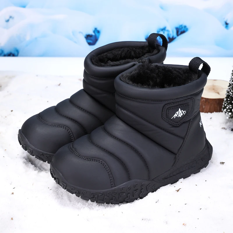 Botas de algodón gruesas de terciopelo cálido para niños, suela de goma antideslizante, impermeable, para caminar al aire libre, invierno, 2025