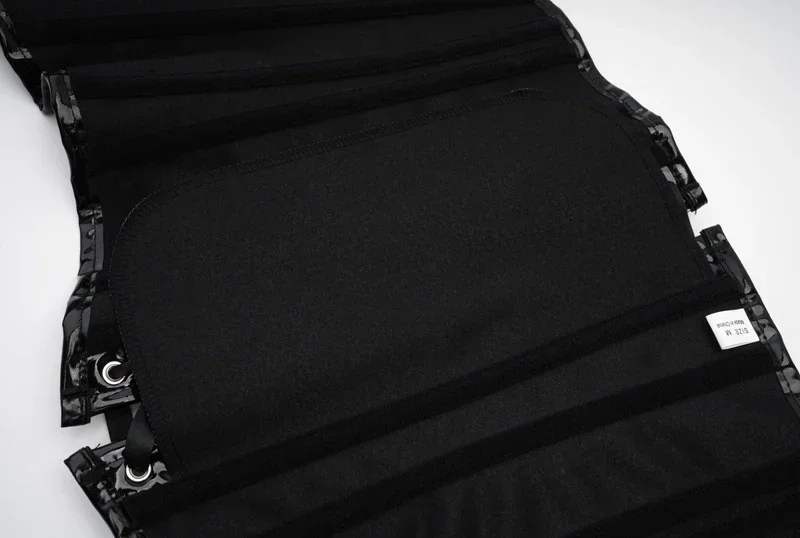 สีดําสีแดง PVC รัดตัว PU หนังซิป Lace Up เอว Cincher ผู้หญิง Gothic Steampunk Bustier Top Body Shaper