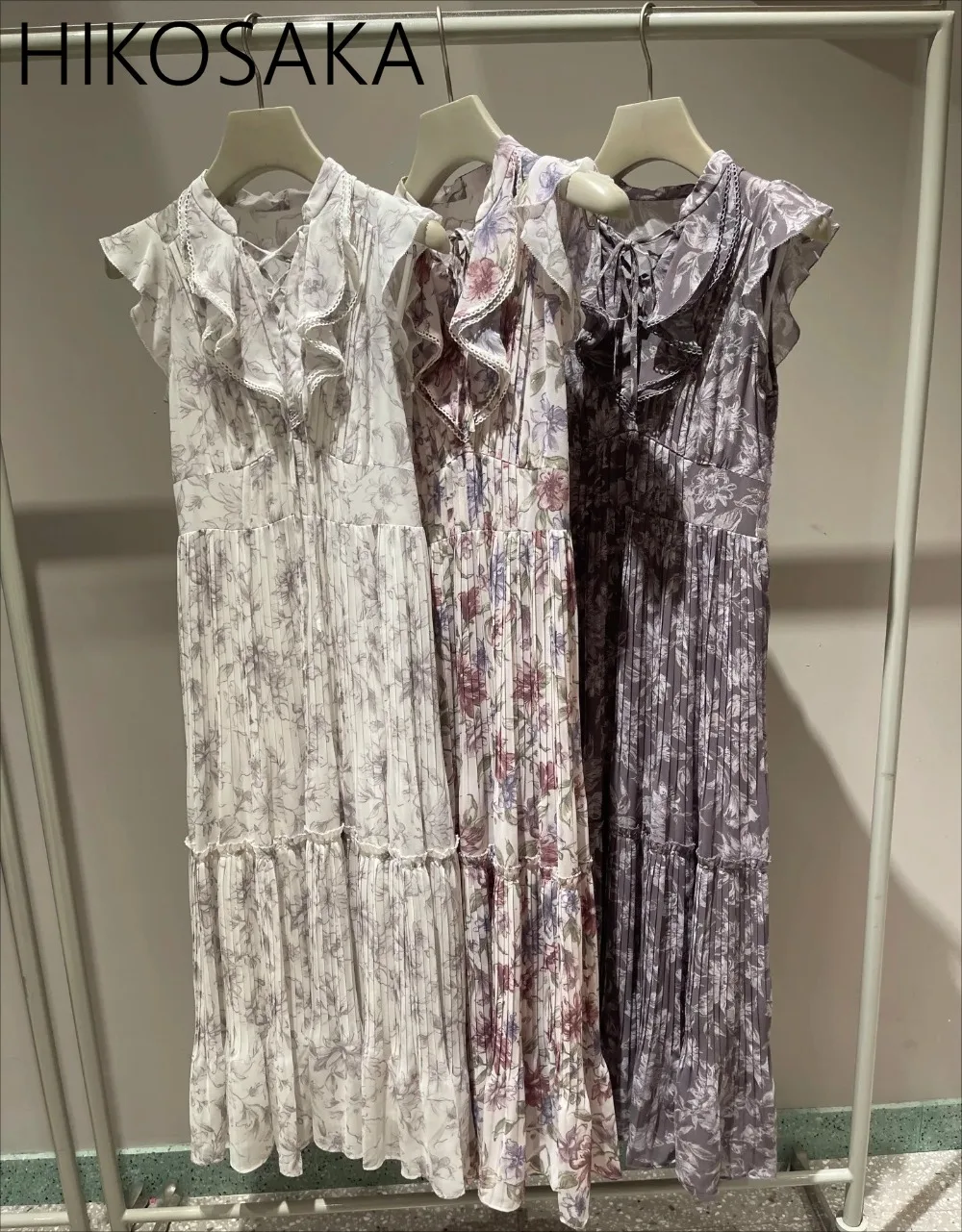 

Cross Lace Up V-neck Ruffles Patchwork Dress Women Vintage Print High Waist Slim A-line Robe Japanese Summer Vestidos Mujer