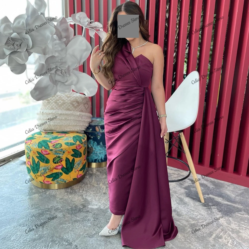 Robe de Soirée Formelle en Satin, Tenue de Bal Droite, Plissée, Longueur de Rincage, Arabie Saoudite, pour Occasions Spéciales, Personnalisée