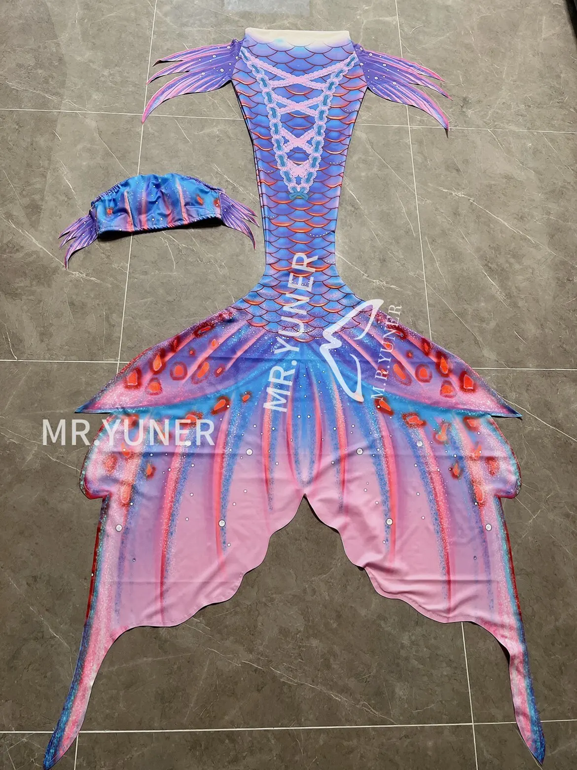

Mermaid Big Tail Mermaid Free Dive Photography Adult Aquarium Diving Swimsuit Tailored Mermaid Tail