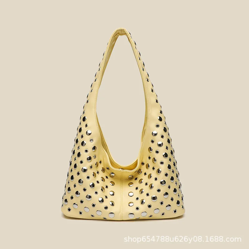 

Модная сумка-ведро с металлическими заклепками в стиле панк, высококачественная желтая сумка-тоут под мышками, новинка 2025 года, модные женские сумки