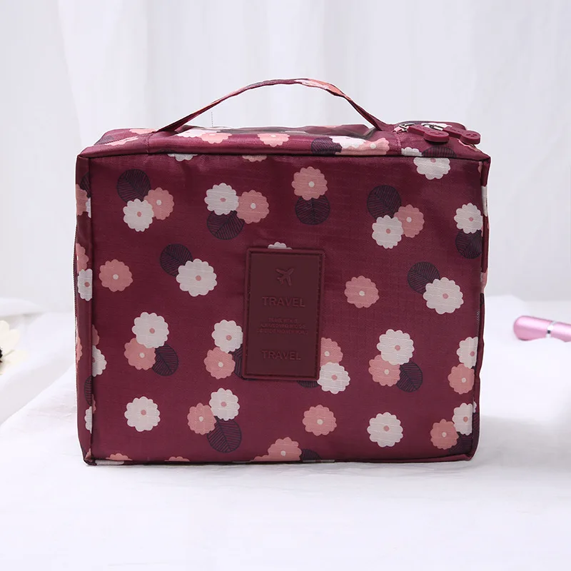 Toiletrys Organizer Cosmetic Bags Girl Outdoor Travel Makeup Bag Cactus New Woman Personal Hygiene Waterproof Tote Beauty Cases