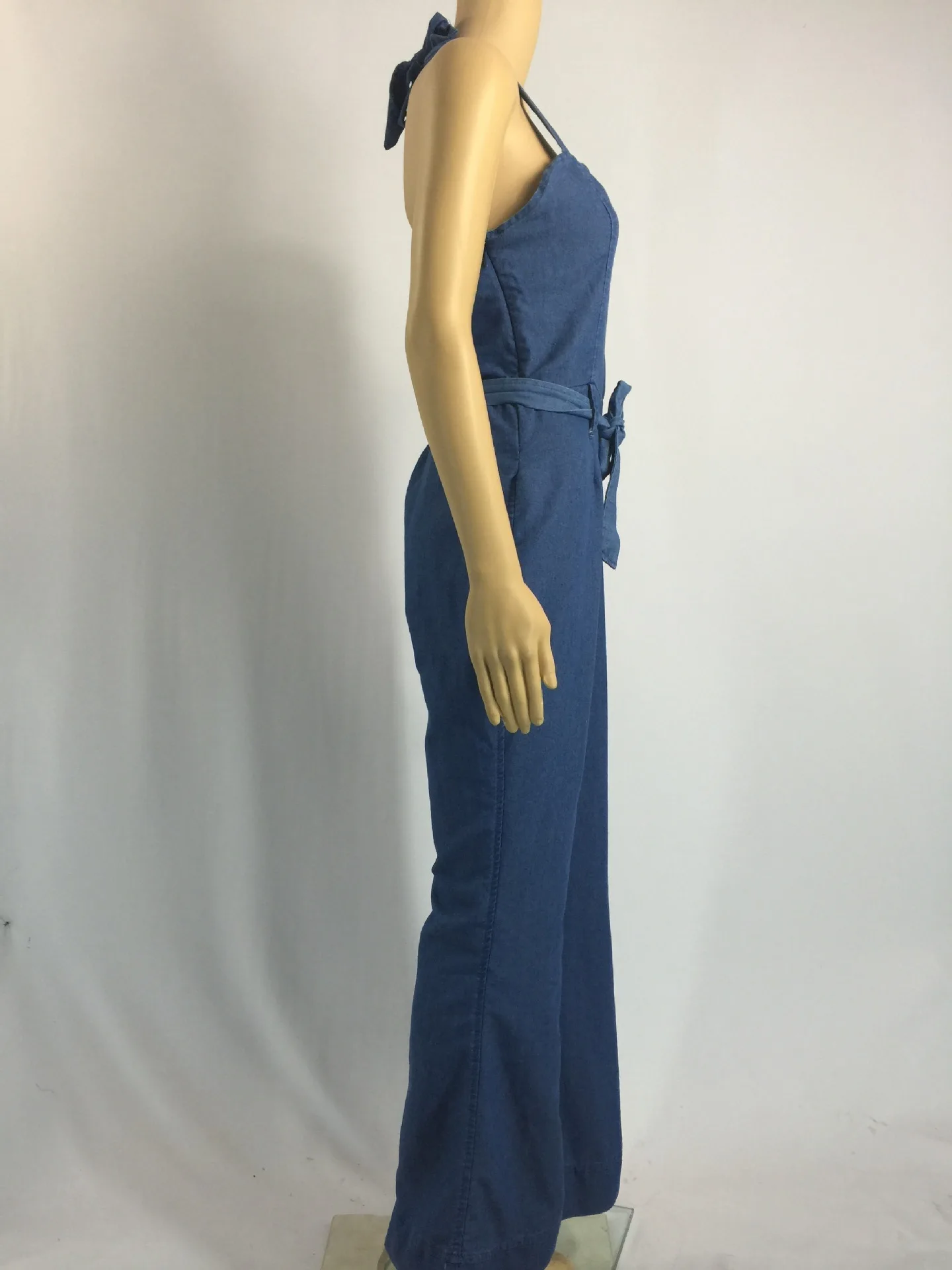 Vrouwen Een Stuk Solid Denim Jumpsuits Mouwloze V-hals Rompertjes Wijde Pijpen Lange Broek Overalls Sexy Slim Fit Hight Taille 2024