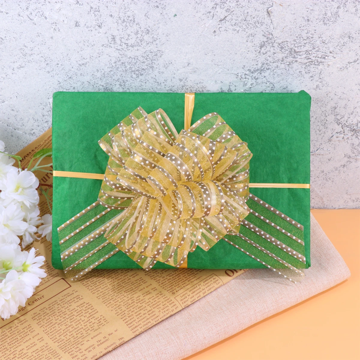 

10 Pcs Gifts Yarn Ball Flower Pull Tie Bows Large Wedding Ribbon Holiday Decorative Ribbons Golden Knot for Hampers